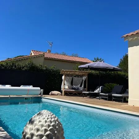 Studio De Charme Avec Sa Terrasse Dans Le Golfe De Saint Tropez * Cogolin
