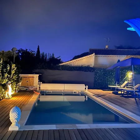 Studio De Charme Avec Sa Terrasse Dans Le Golfe De Saint Tropez Privatunterkunft Cogolin