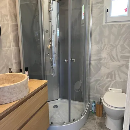 Privatunterkunft Studio De Charme Avec Sa Terrasse Dans Le Golfe De Saint Tropez *